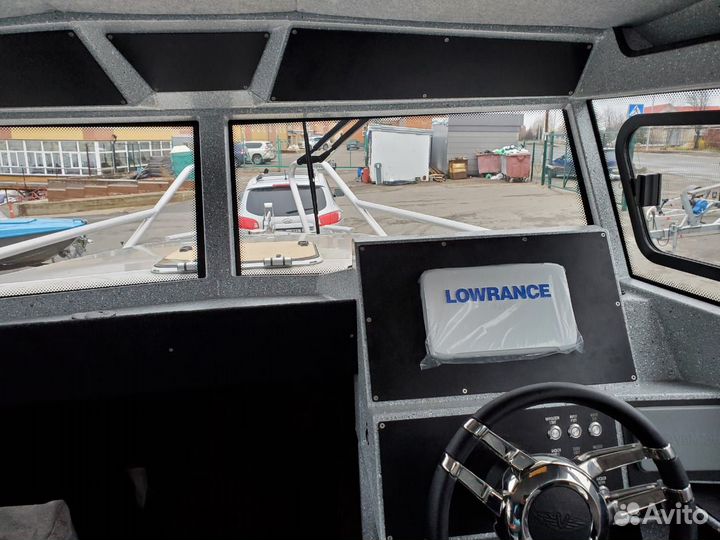 Катер voyager 700 
