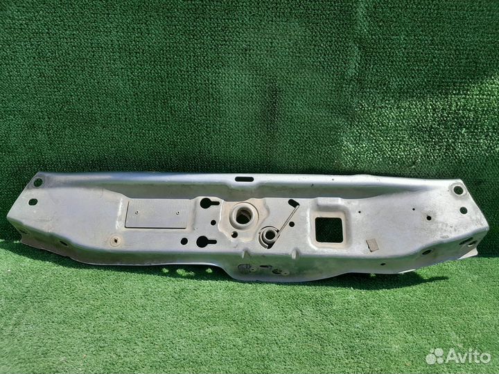 Панель передняя Opel Astra H (датчик удара)