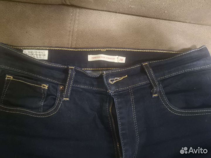 Джинсы женские levis