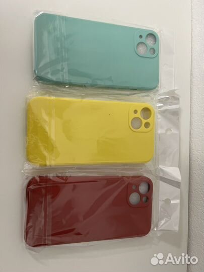 Чехол на iPhone 13