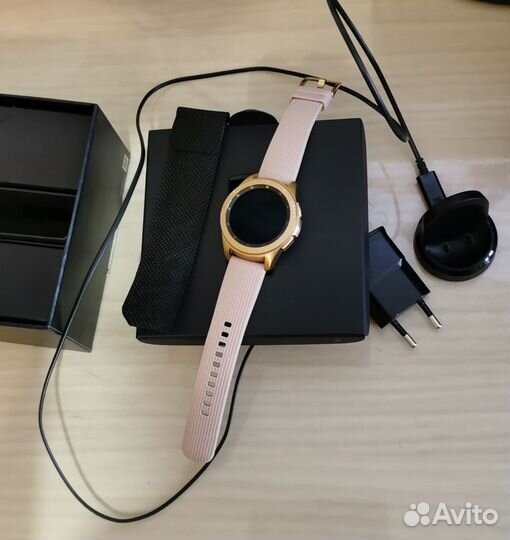 Samsung Galaxy Watch 42 мм