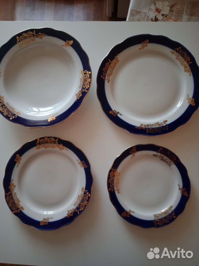 Набор тарелок фарфор СССР