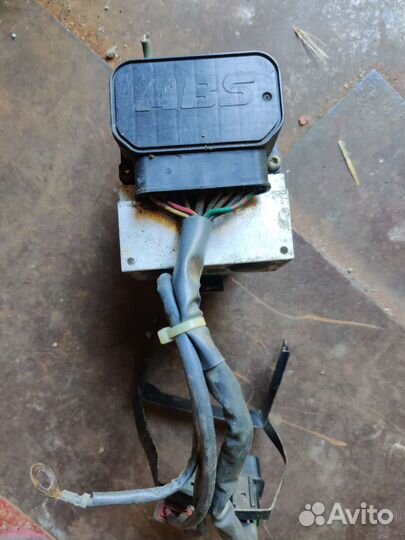 Блок абс Митсубиси мираж, кольт хетчбек кузов C L1