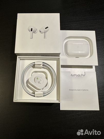 Наушники Apple AirPods Pro 1 поколения