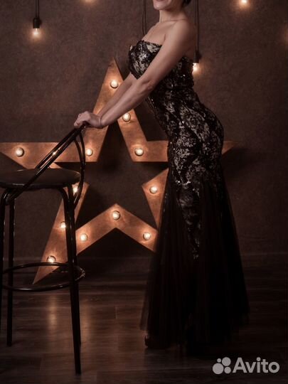 Вечернее платье