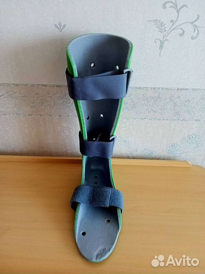 Тутор на голеностопный сустав