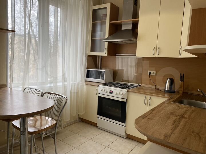 2-к. квартира, 48 м², 3/5 эт.