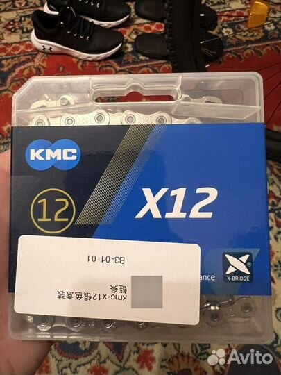 Цепь велосипедная KMC X 12
