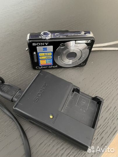 Компактный фотоаппарат sony cyber shot