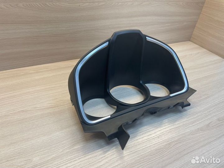 Козырек щитка приборов LADA X-Ray