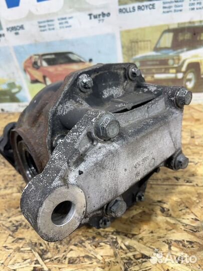 Редуктор на Мерседес S350 W221