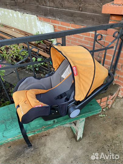 Детское автокресло от 0