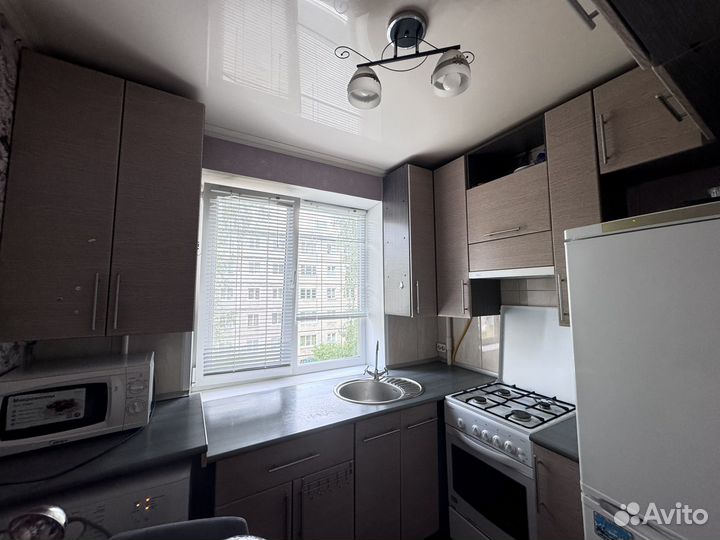 Кухня угловая бу