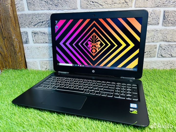 Игровой Hp i5-8250U/GTX1050/12 DDR4/512SSD