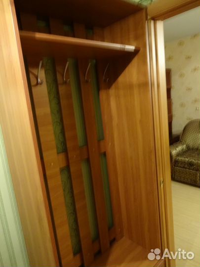 Прихожая б/у