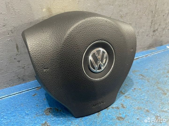 Подушка в руль Volkswagen Passat B7