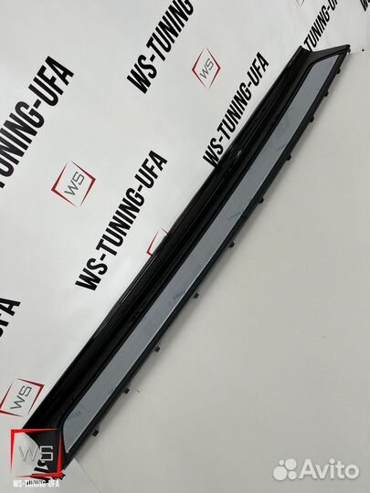 Накладка бампера задняя Toyota Land Cruiser 200 D5