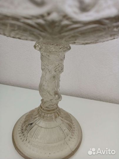 Старинная ваза для фруктов