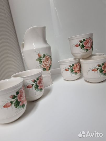 Кувшин и 6 бокалов винтаж