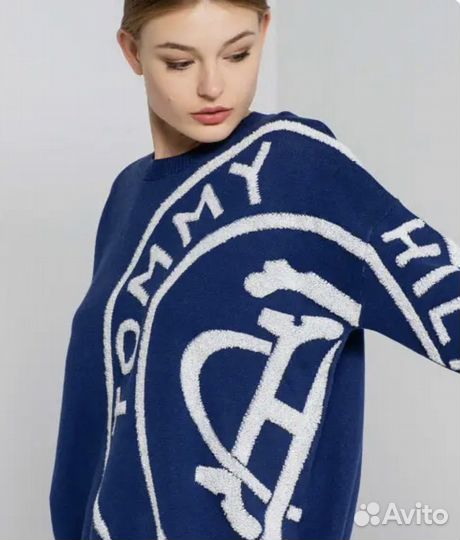 Tommy hilfiger свитер xs
