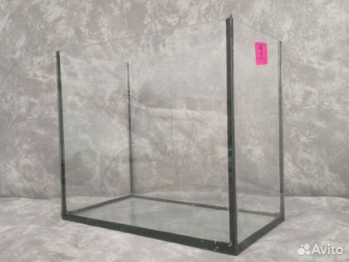 Аквариум и игрушка