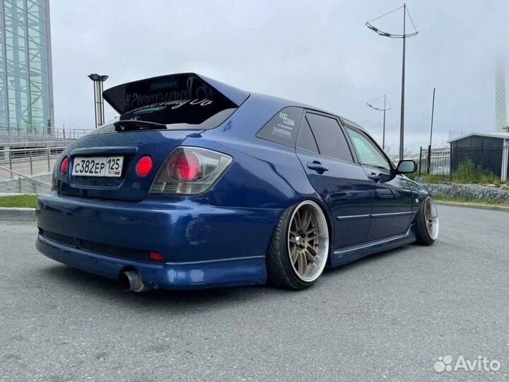 Wide spoiler elixir на Toyota Altezza Gita
