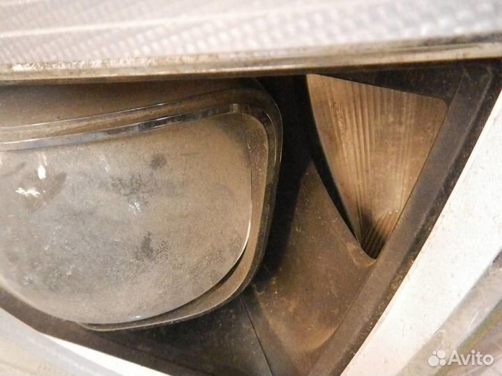 Фара правая Mercedes-Benz CLS-Class