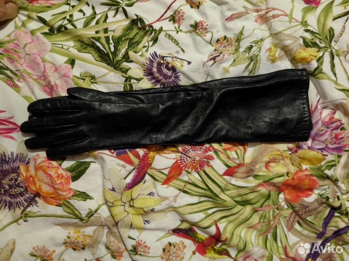 Перчатки длинные