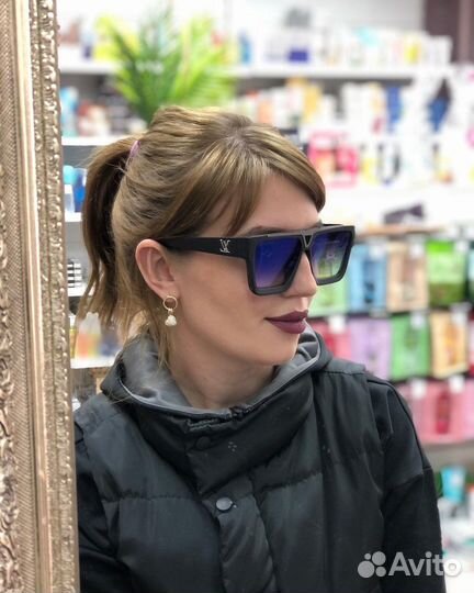 Солнцезащитные очки