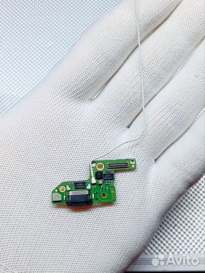 Huawei Honor 8. Нижняя плата зарядки. Оригинал