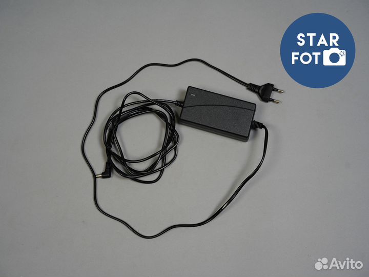 Кольцевая лампа для косметолога