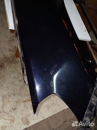 Крыло левое touareg nf 7P6821105