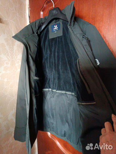 Мужская зимняя куртка 48р