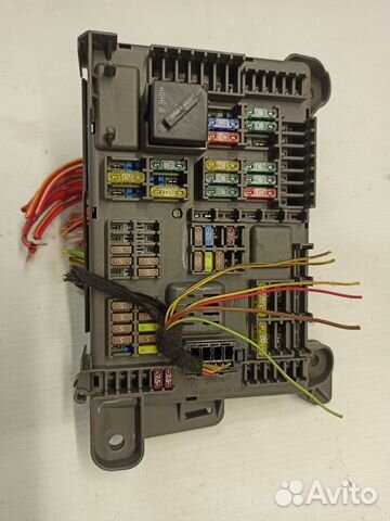 Блок предохранителей BMW X5 E70