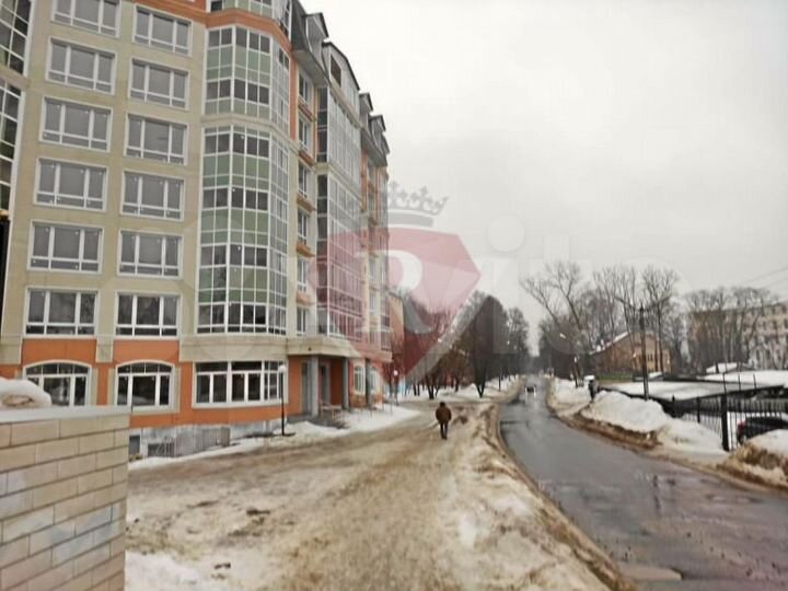 Свободного назначения, 320 м²