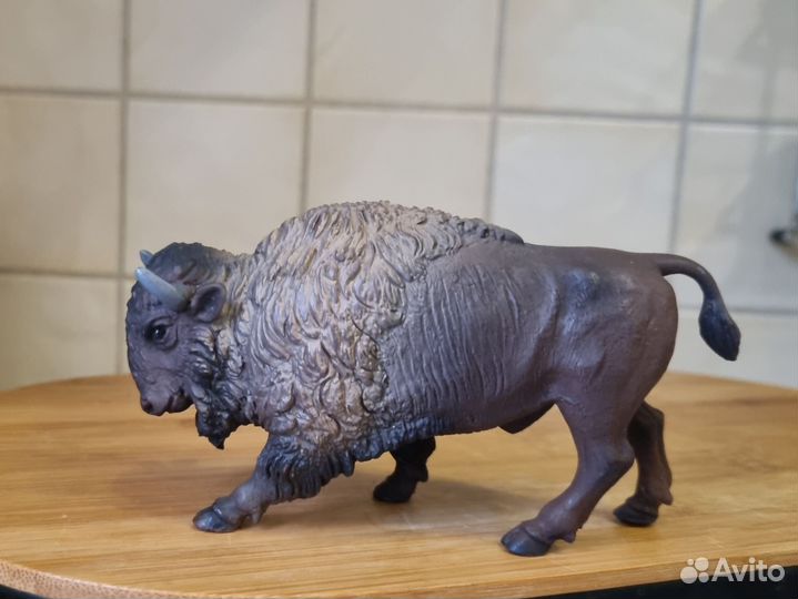 Фигурки животных bullyland бизон schleich