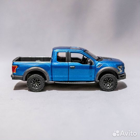 Масштабная модель Ford F150 Raptor 2017 (Maisto)