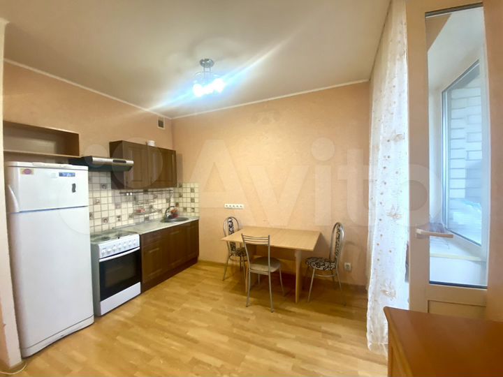 1-к. квартира, 42 м², 10/14 эт.