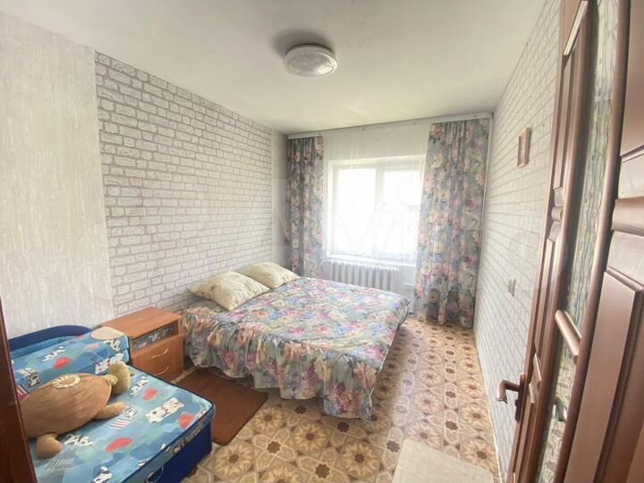 2-к. квартира, 47 м², 1/4 эт.