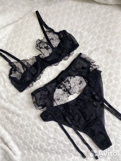 Пошив нижнего белья по индивидуальным меркам