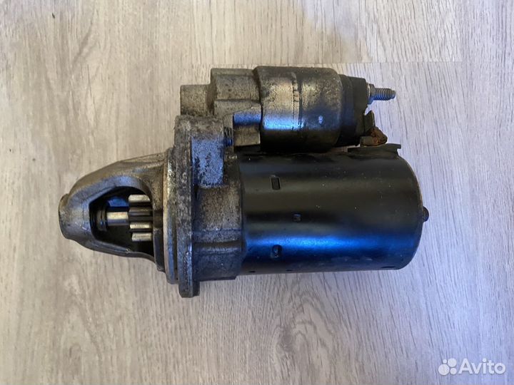 Продам стартер на бмв е90