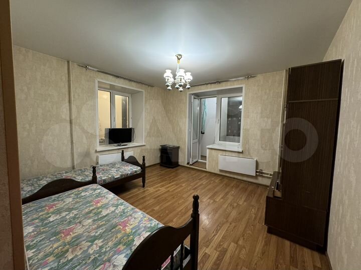 2-к. квартира, 55 м², 6/10 эт.