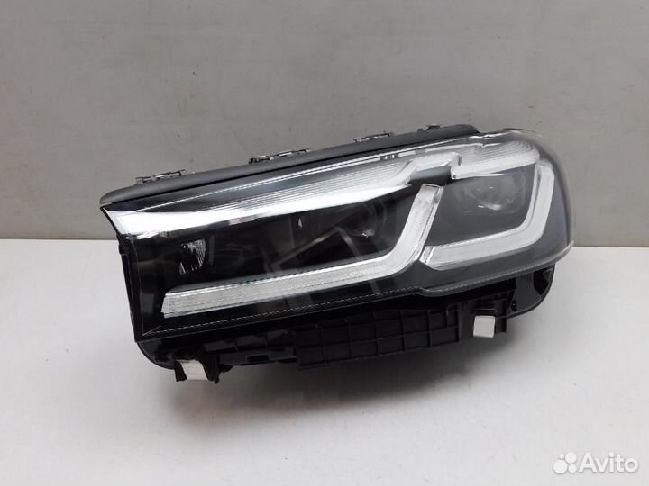 Фара левая BMW 5-Series/M5