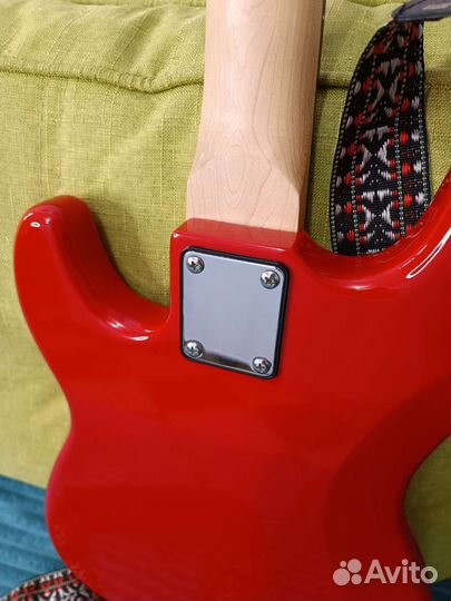 Бас гитара Homage HEB710