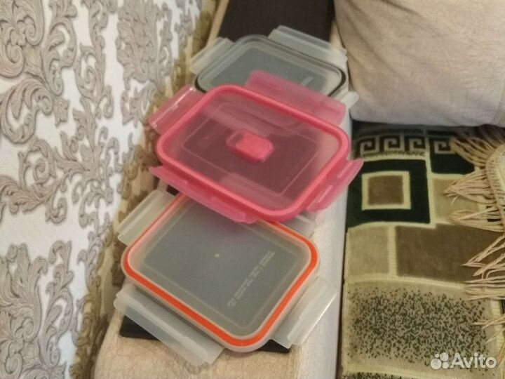 Крышки от стеклянных контейнеров