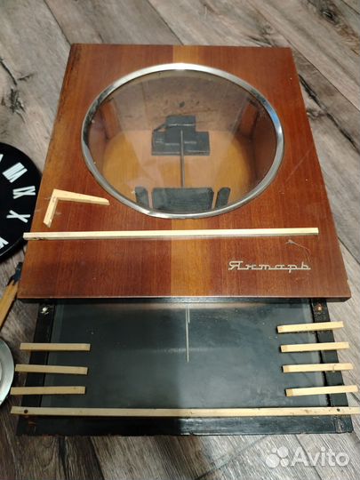 Часы настенные СССР 