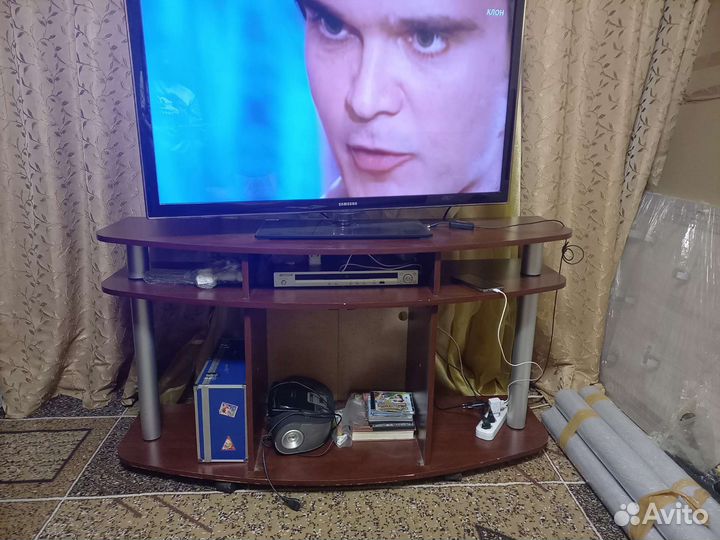 Тумба под тв