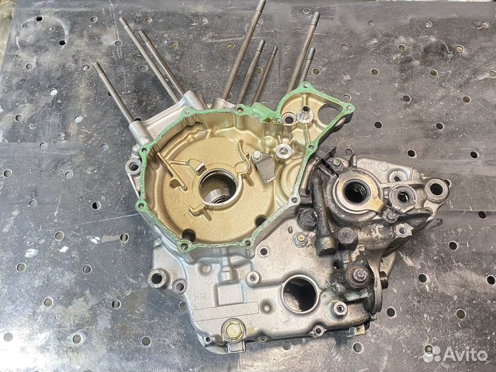 Картер двигателя Honda XL 600 V transalp