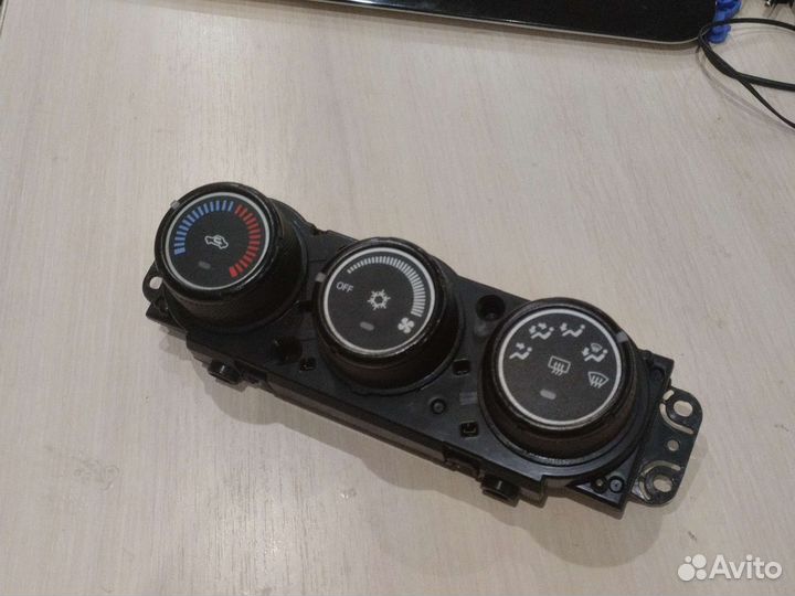 Блок управления печки Lancer 10 x