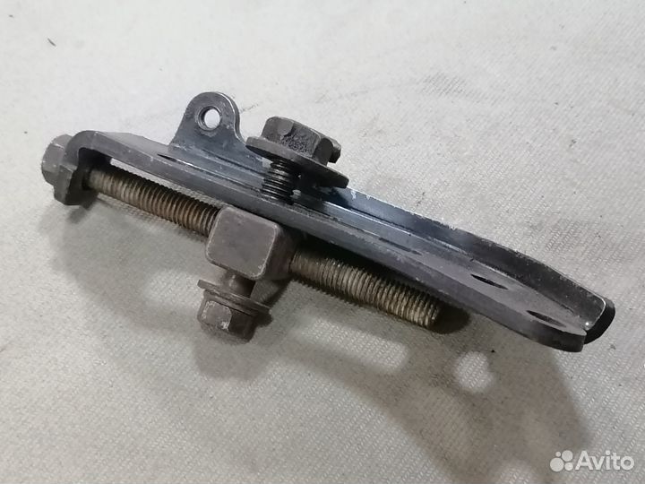 Натяжит.генерат. Nissan Almera N15 седан CD20 1997